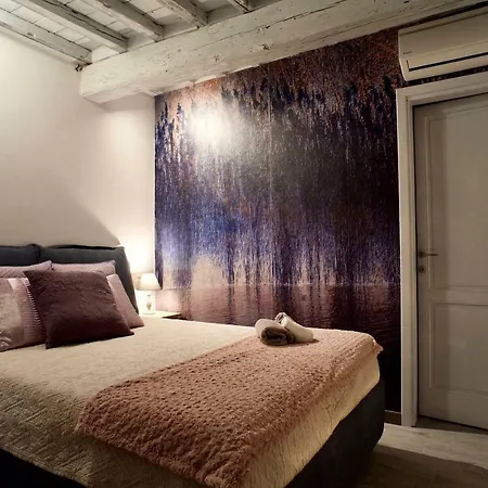 Giulietta - Brand New Flat In Santa Maria Novella * Florencia