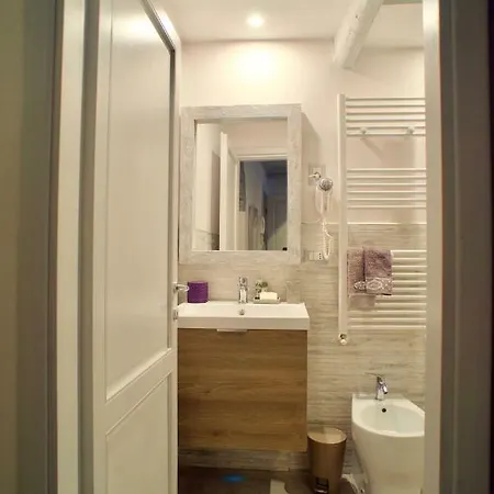 Giulietta - Brand New Flat In Santa Maria Novella Apartamento *